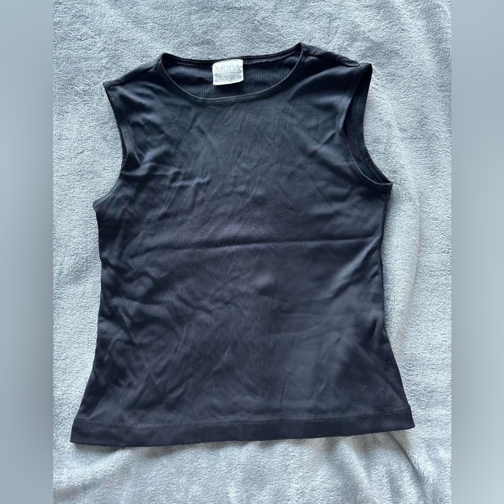 Moda Classic Black Muscle Tee